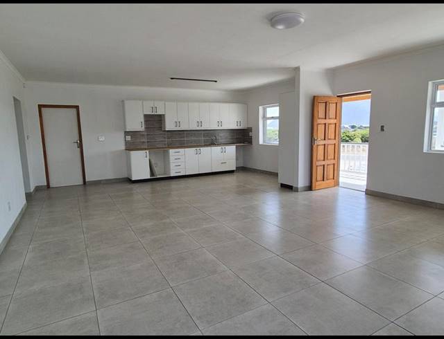3 BEDROOM HOUSE FOR SALE IN KLEINBAAI